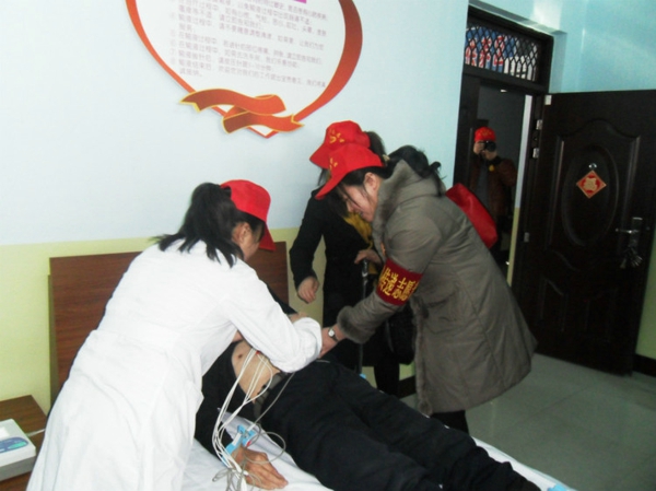 53、学雷锋日期间去北林区老年公寓为老人们服务 - 爱心传递志愿者服务队 - 绥化市爱心传递志愿者服务队