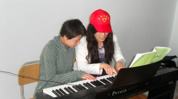 35、2012年5月27日绥化儿童福利院活动 - 爱心传递志愿者服务队 - 绥化市爱心传递志愿者服务队