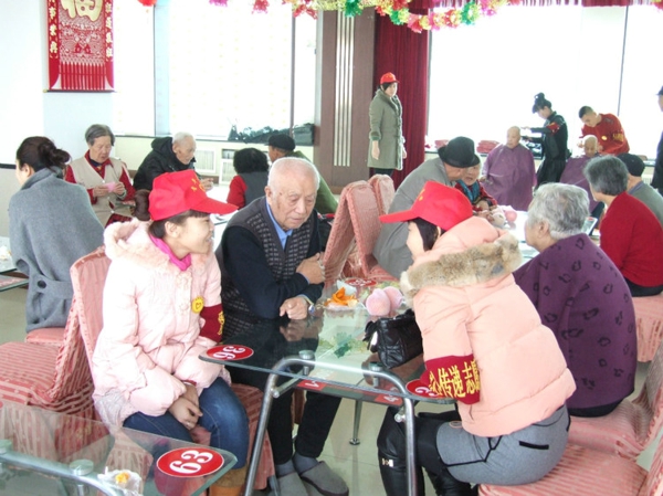 54、2013.3月5日学雷锋日福利家园老年公寓活动 - 爱心传递志愿者服务队 - 绥化市爱心传递志愿者服务队