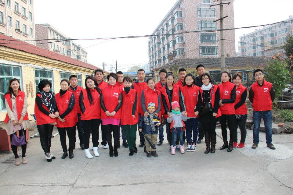 2014年10月19日慰问吉泰老年公寓