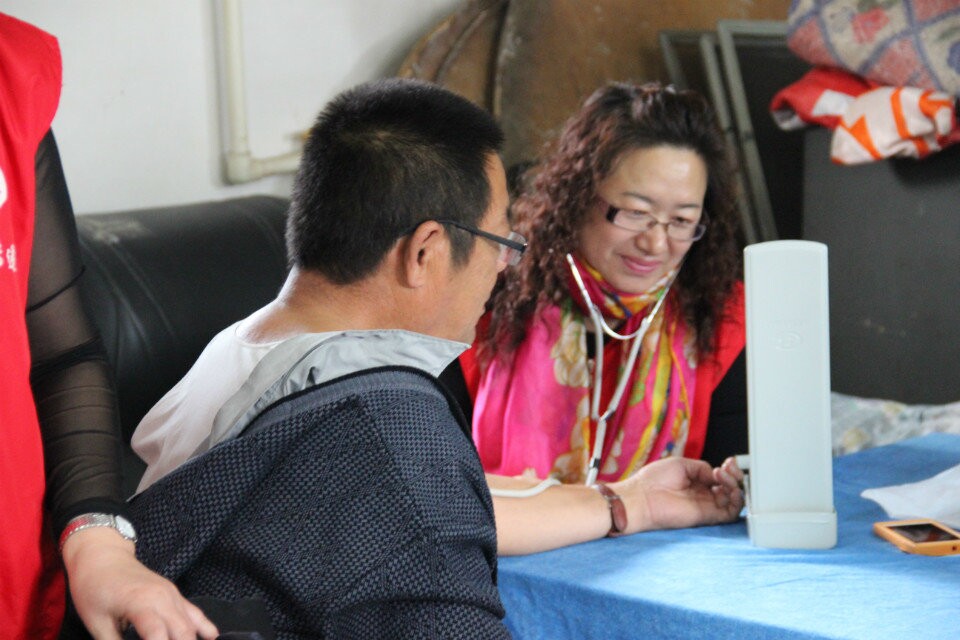 2014年10月19日慰问吉泰老年公寓