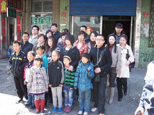 7、2011年志愿者服务队再一次去肇东看姜阿姨与孩子们 - 爱心传递志愿者服务队 - 绥化市爱心传递志愿者服务队