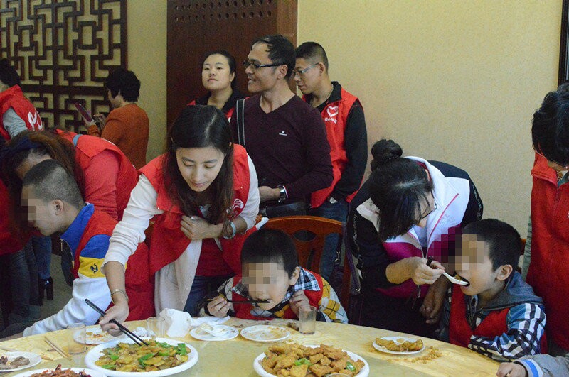 2014年09月14日带自闭儿感受秋天